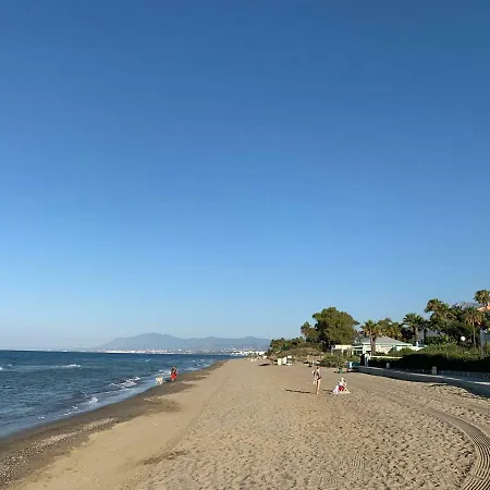 Primera Linea De Playa En Chapas * Marbella